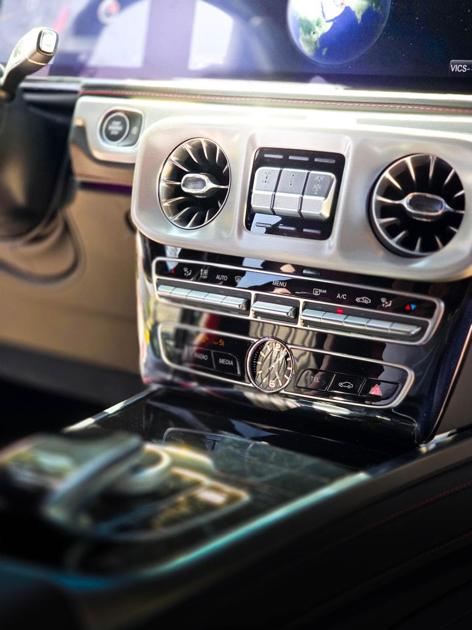 Mercedes-Benz G63 AMG - Image 8