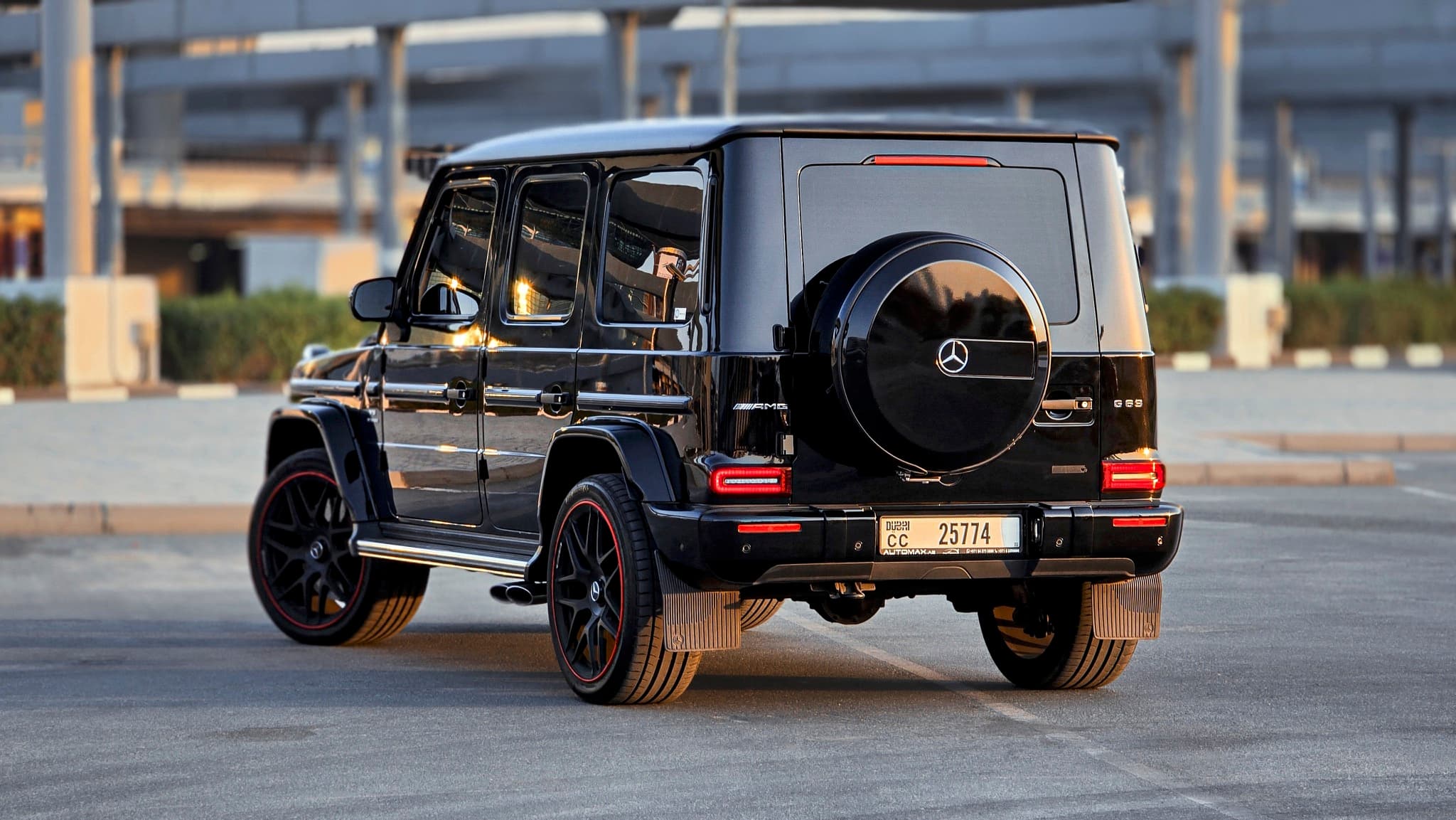 Mercedes G63 2023 Black - Image 2