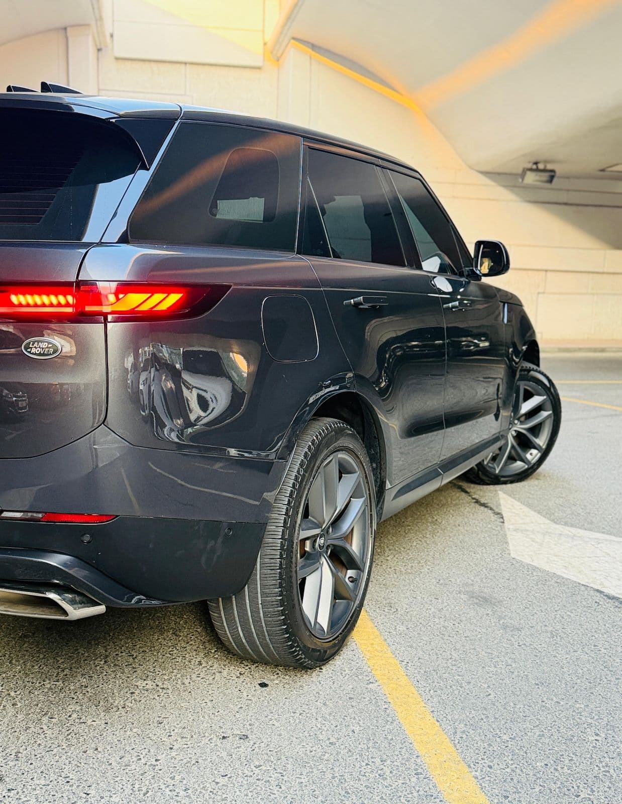 Range Rover Sport - Image 7