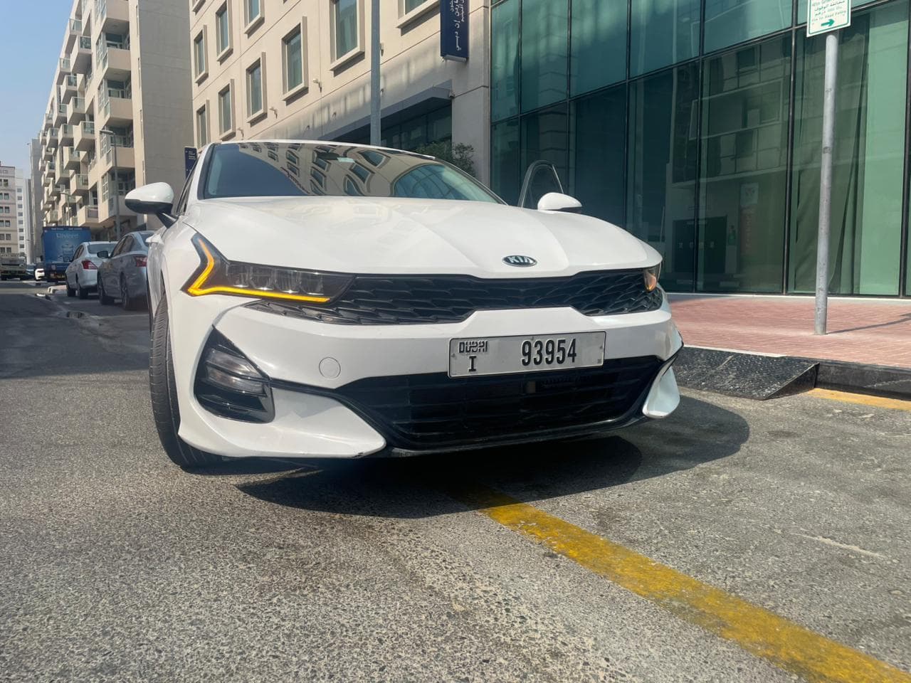 Kia K5 White - Image 2