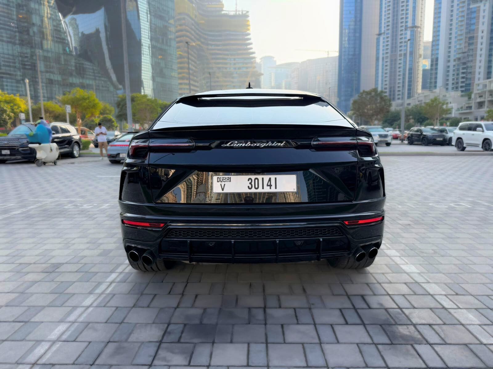 Lamborghini Urus - Image 4