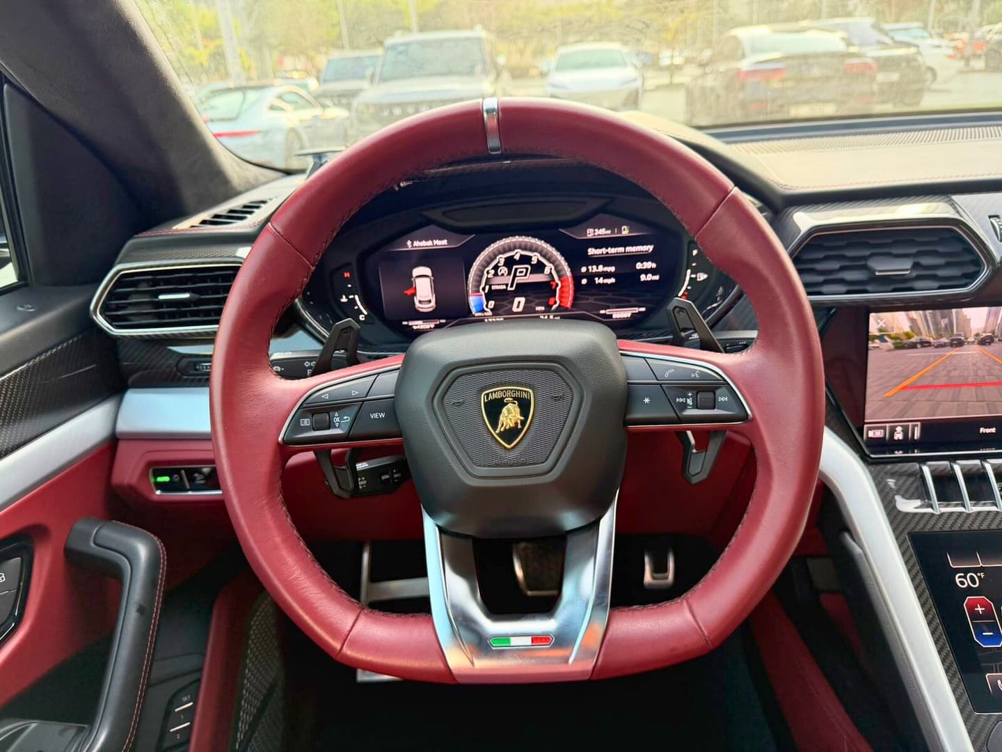 Lamborghini Urus - Image 7