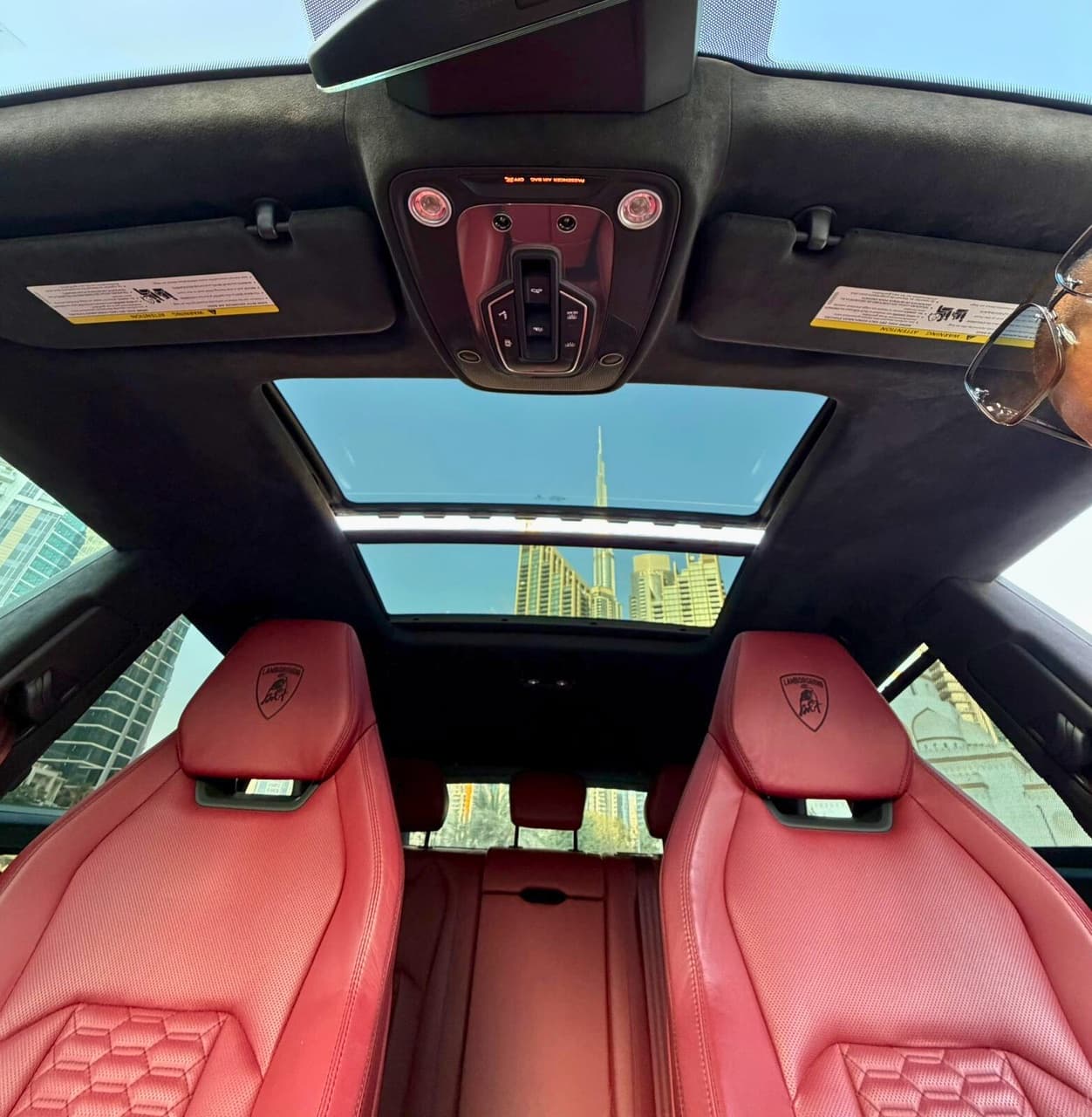Lamborghini Urus - Image 9