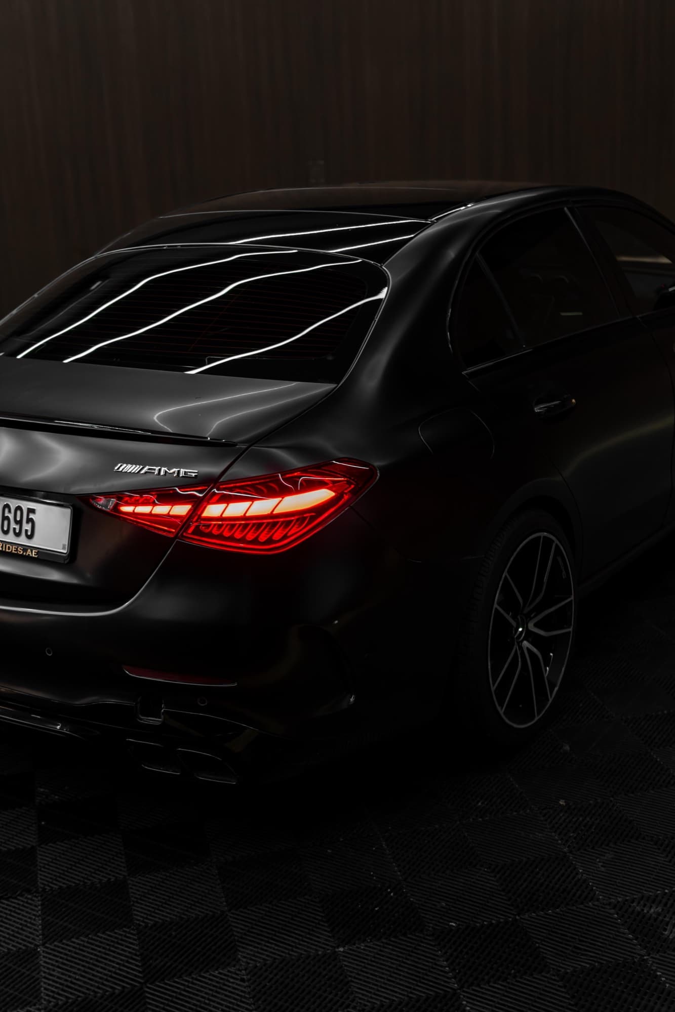 Mercedes-Benz C300 - Image 3