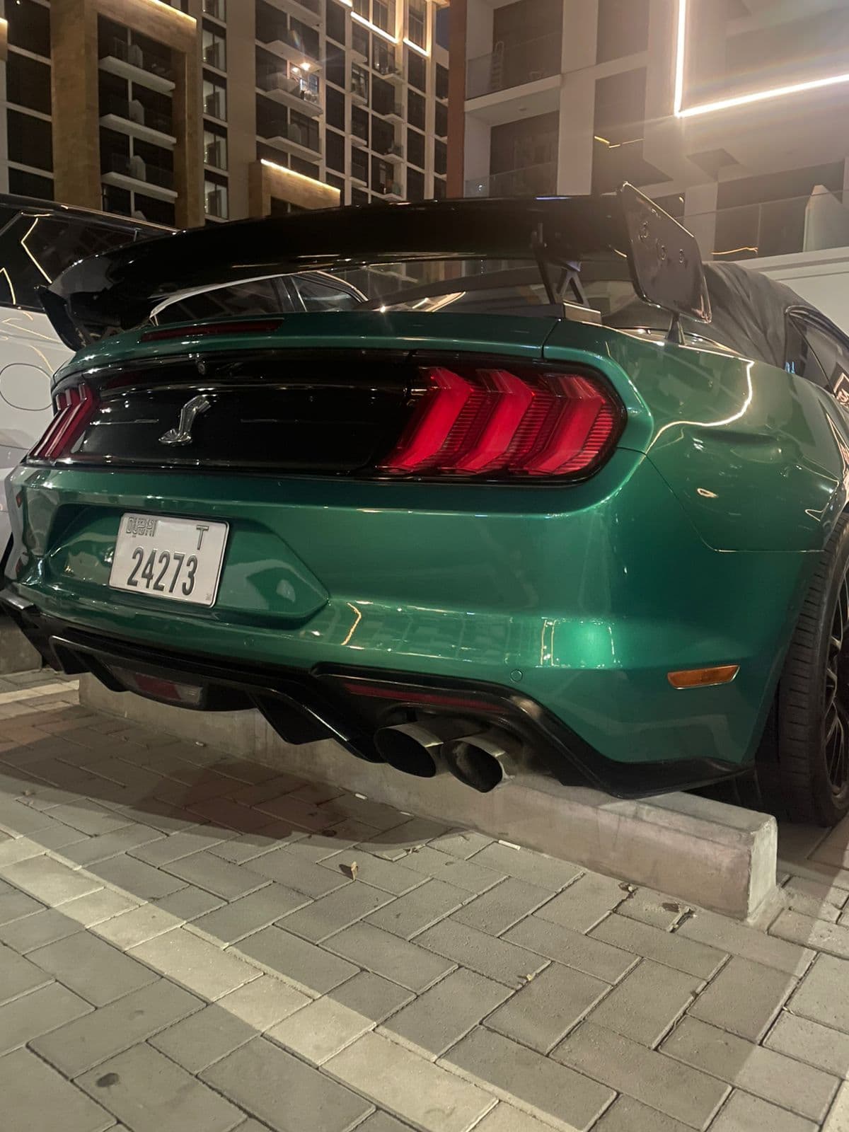 Mustang GT 500 V8 - Image 6