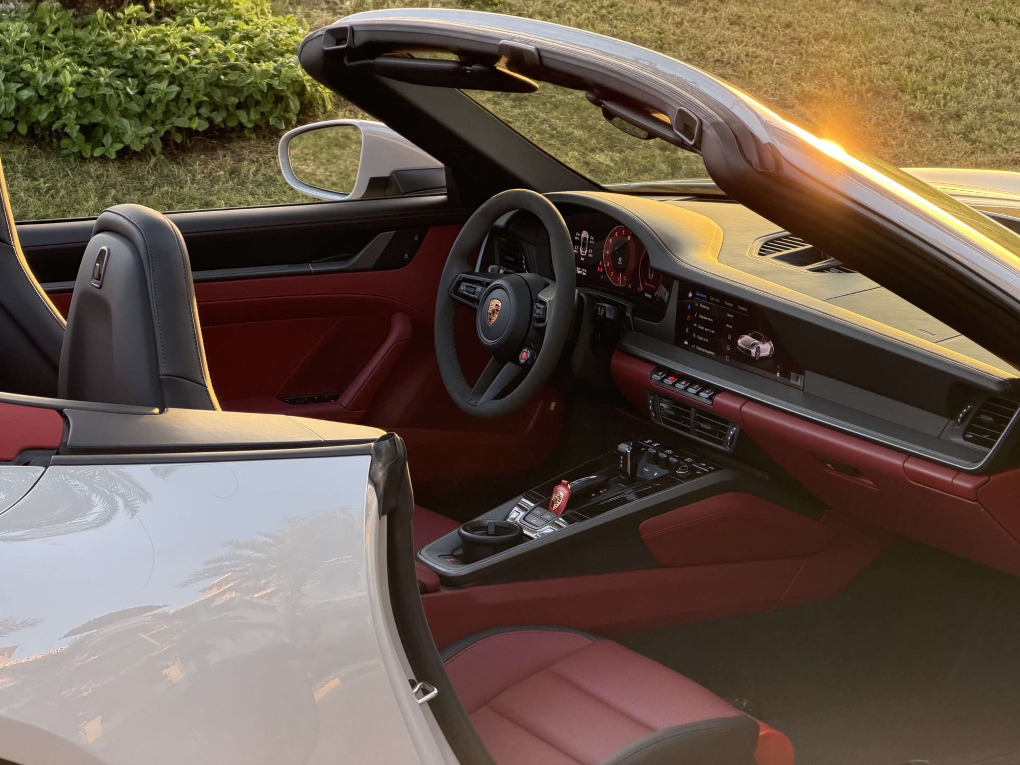 Porsche 911 Carrera Cabriolet - Image 7