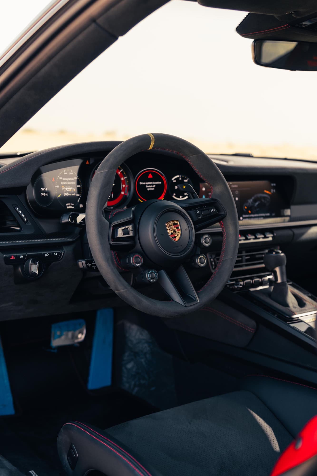 Porsche 911 GT3 RS Weissach - Image 9
