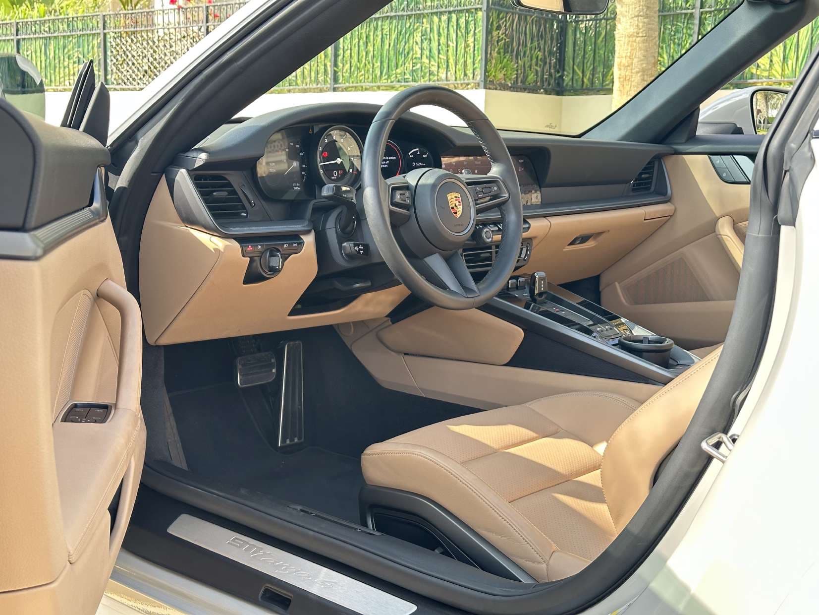 Porsche 911 Targa 4 - Image 4