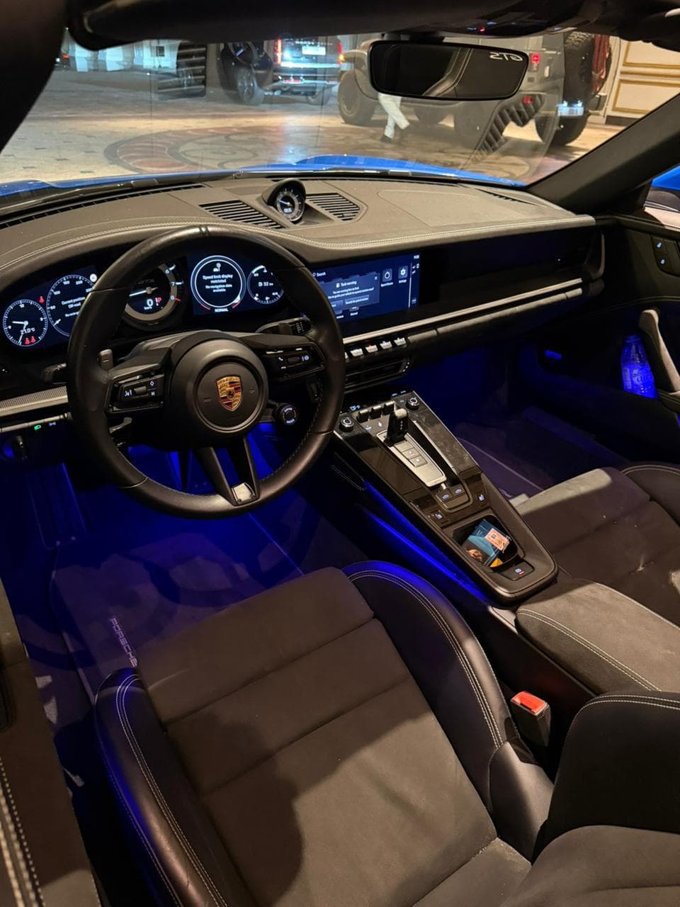 Porsche 911 Targa 4 GTS - Image 5