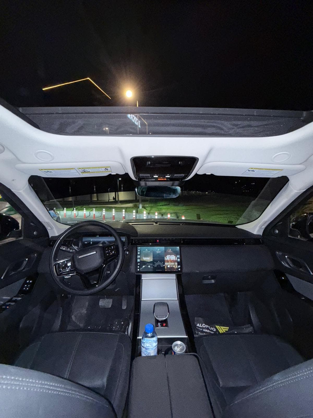 Range Rover Velar R Dynamic - Image 8