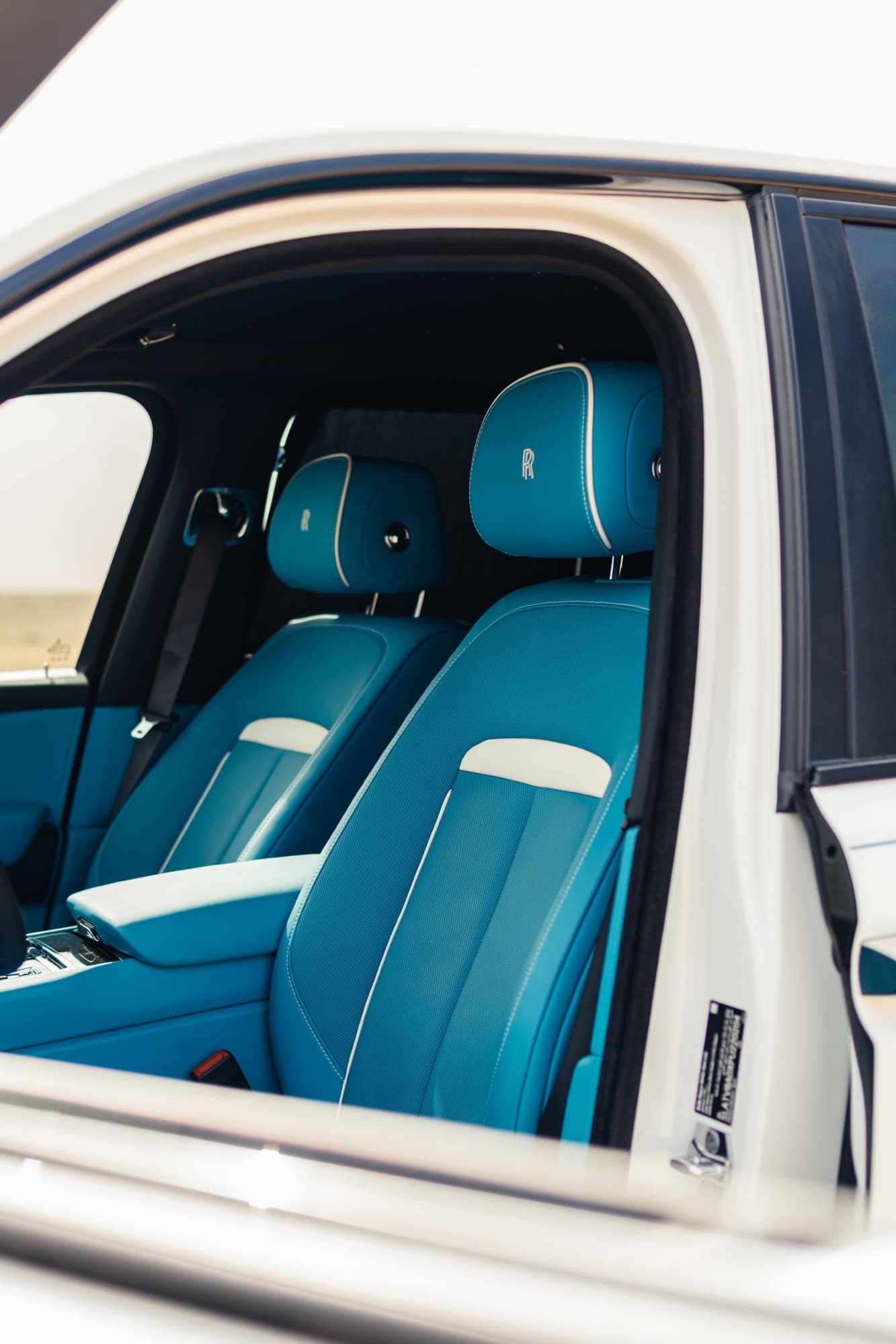 Rolls-Royce Cullinan Black Badge - Image 8